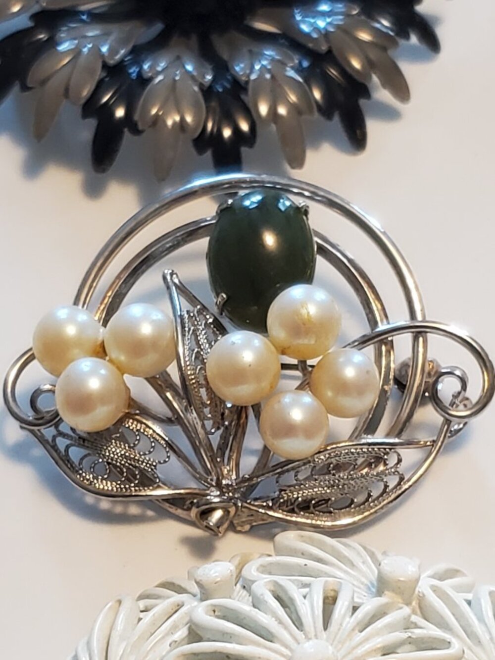 15 Brooches, items # A 2006 2020, wt. 252 grams. - Picture 14 of 14